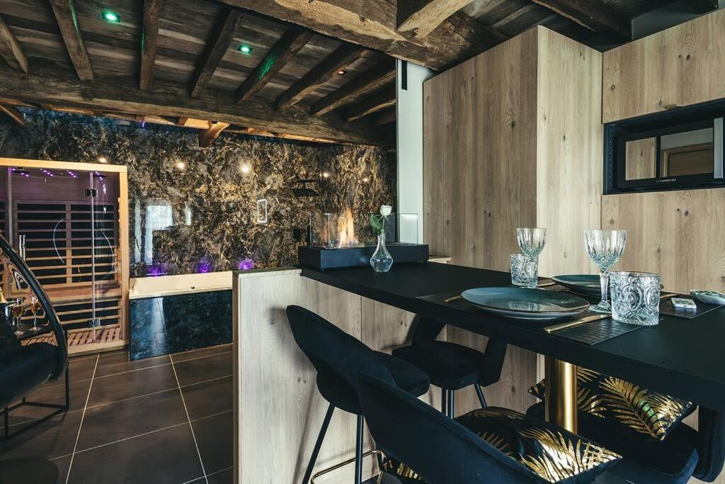 Le Duplex De L'Etoile Home Cinema Jacuzzi Et Sauna Privatif Longmesnil Exteriér fotografie